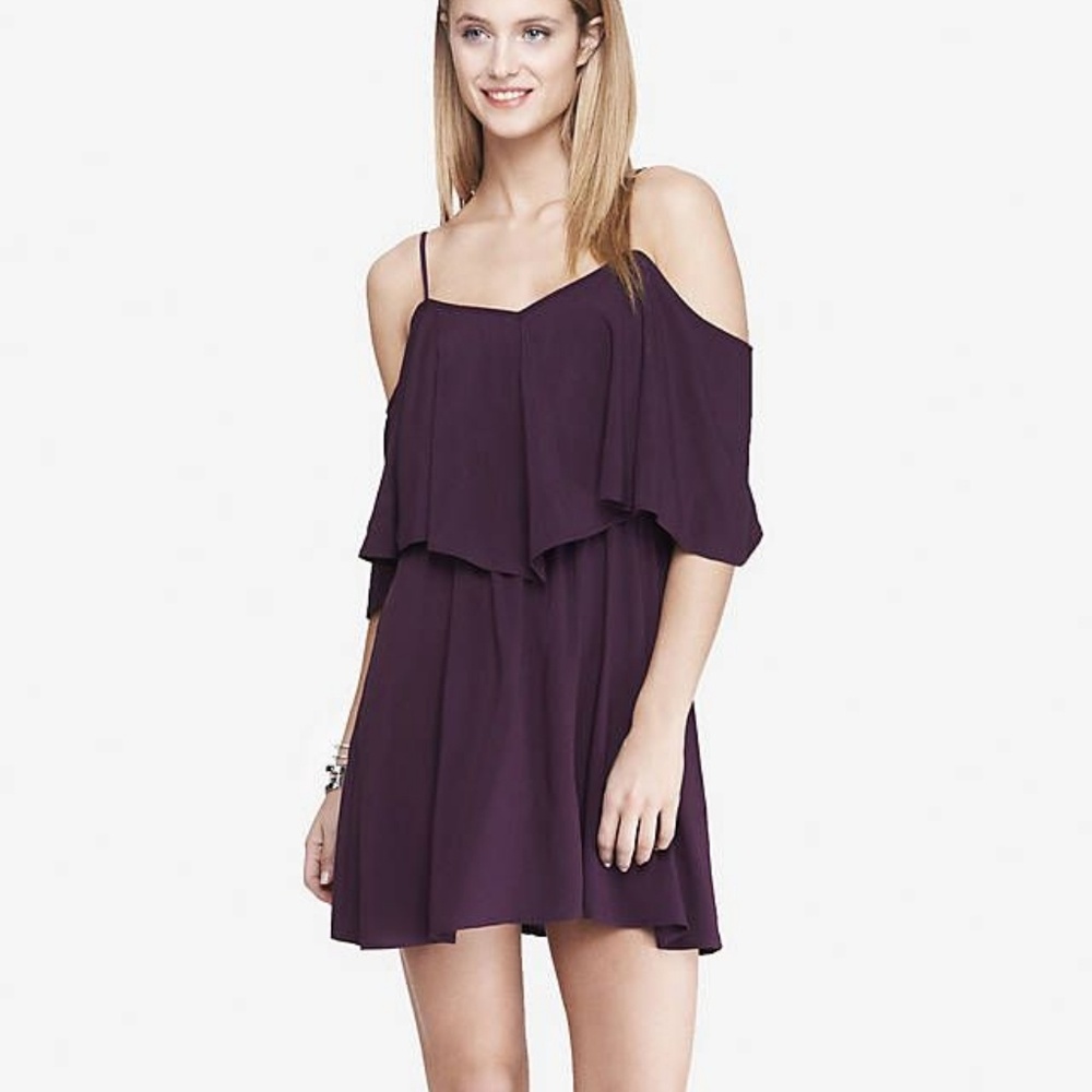 Off the shoulder flowy dress